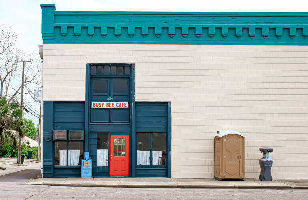 Affordable portable toilet rental in Pleasant Grove, OH